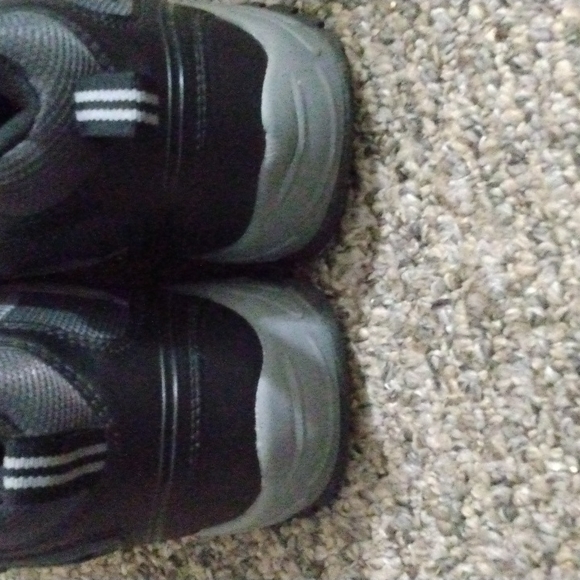 Khombu brand Men's Hiking Boots - Picture 3 of 8